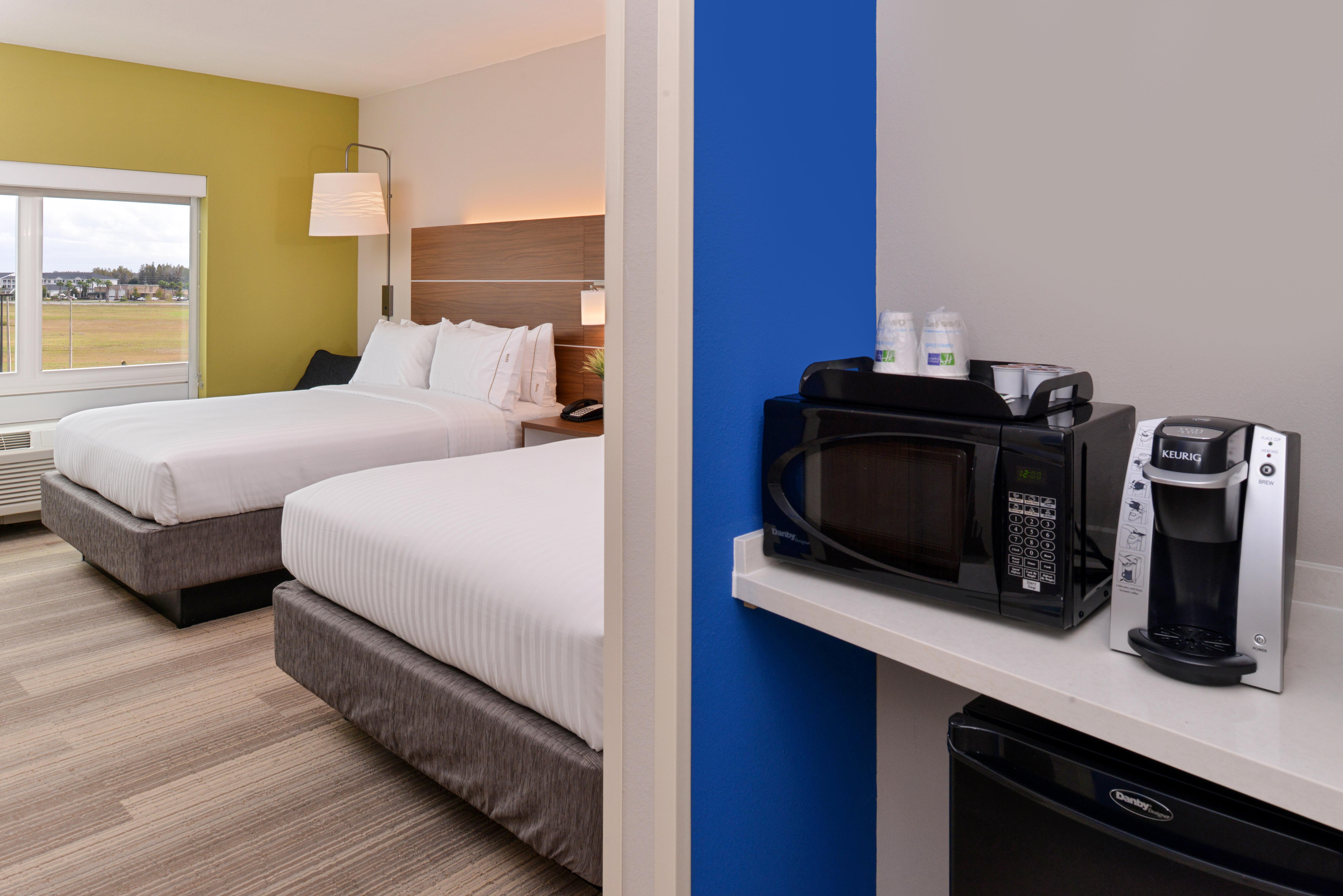Holiday Inn Express & Suites Trinity By Ihg Luaran gambar