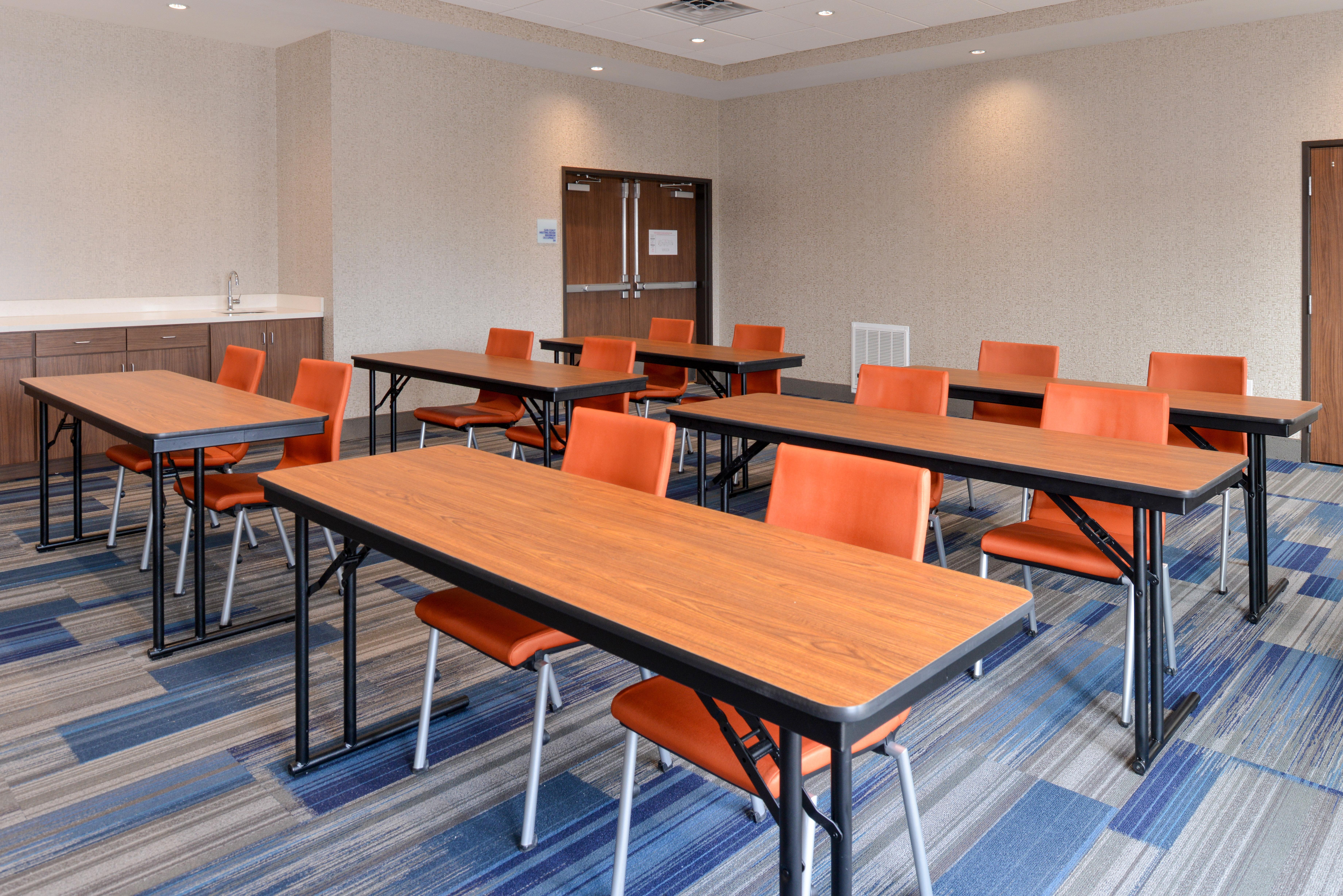 Holiday Inn Express & Suites Trinity By Ihg Luaran gambar